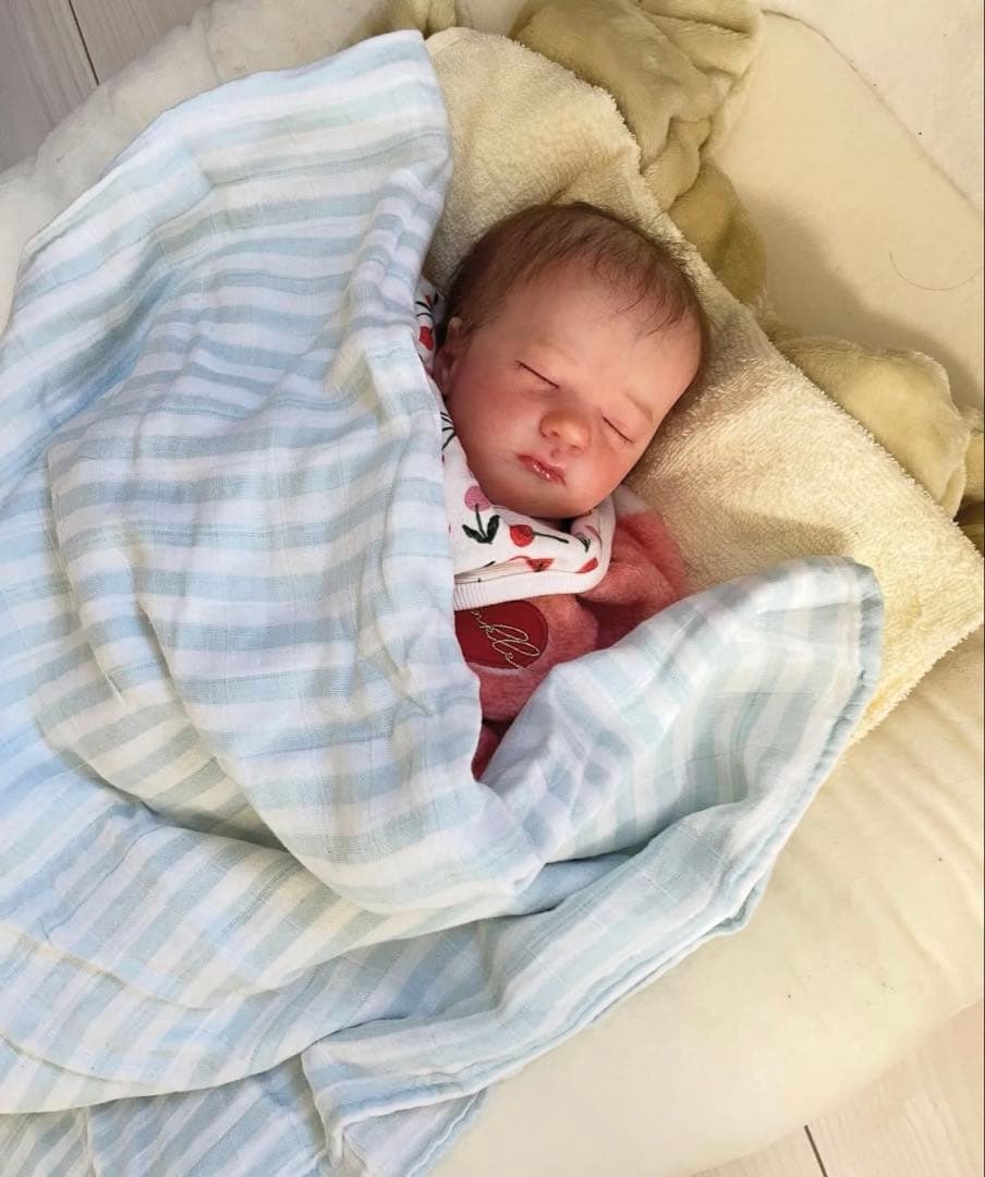 リボーンドール　リアルでかわいい子　アシュリー