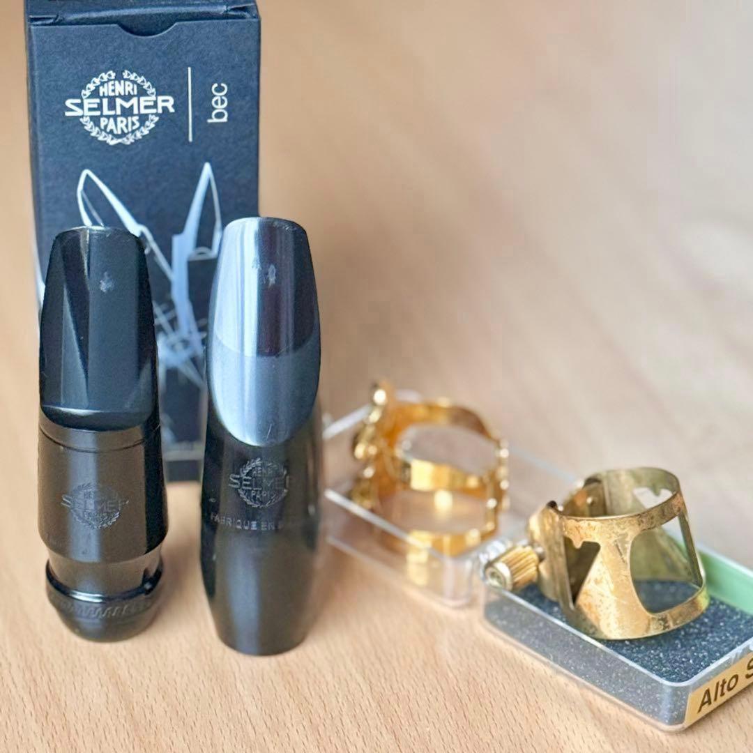 売り切り価格⚠️アルトサックス✨️リガチャー・マウスピース✨️4つset❣️