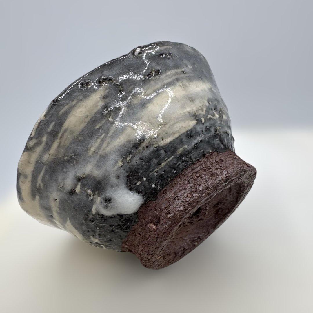 四代　真清水蔵六　刷毛目　酒盃