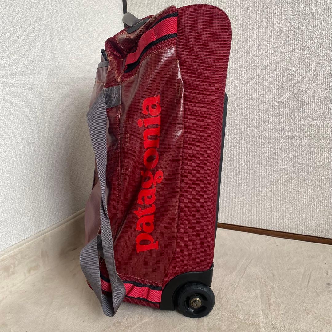 patagonia ブラックホール　ウィールド　ダッフル　40L キャリー　機内