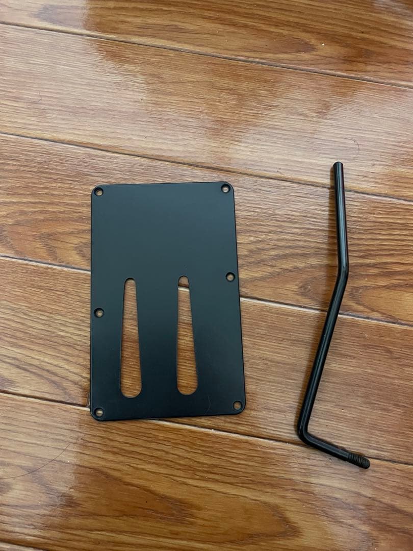 fernandes BT-115 今井寿モデル　エレキギター ホワイト