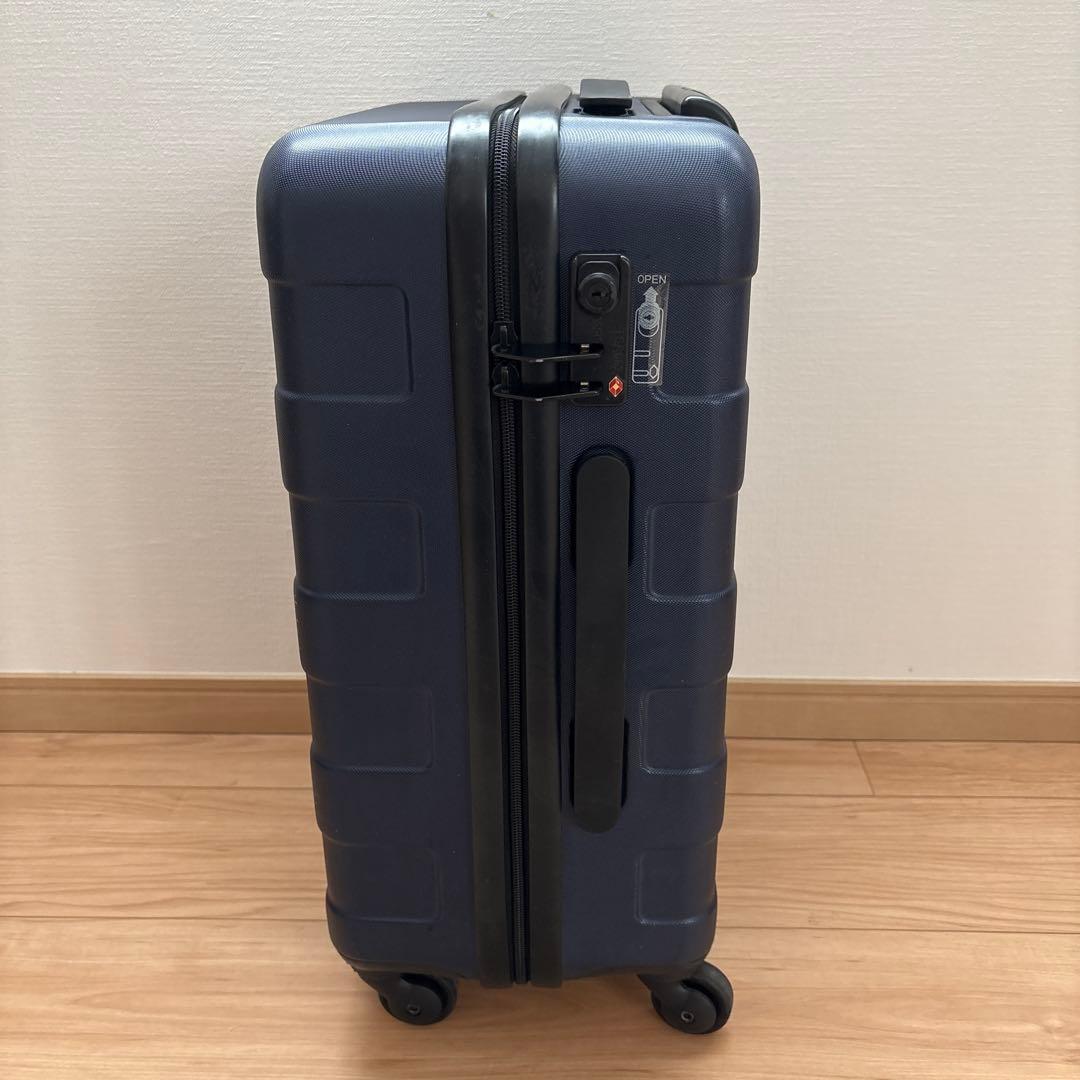 無印良品　キャリーバーの高さを自由に調節できるハードキャリー　36L