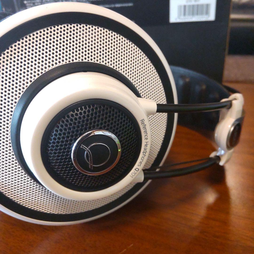 AKG Q701 ホワイト ヘッドホン
