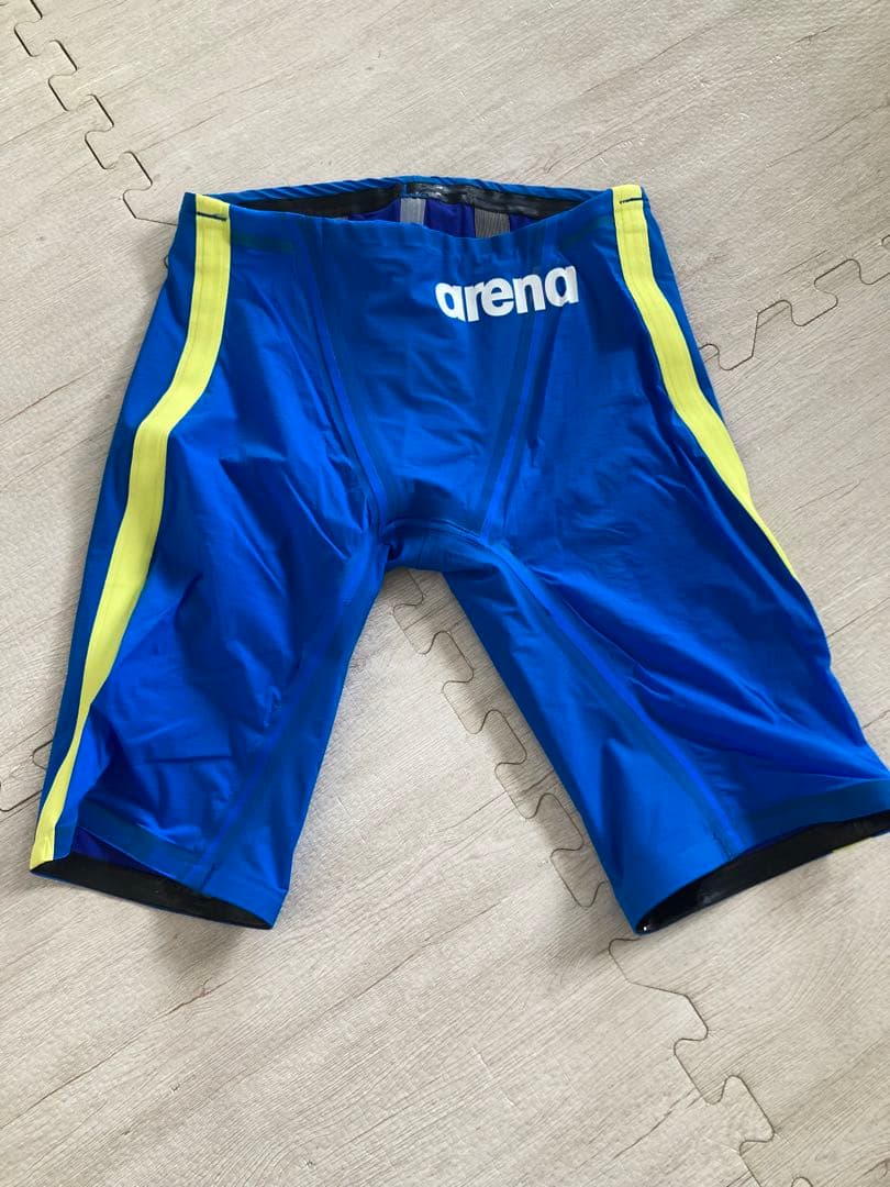 アリーナ　areana アクアフォース　M 高速水着