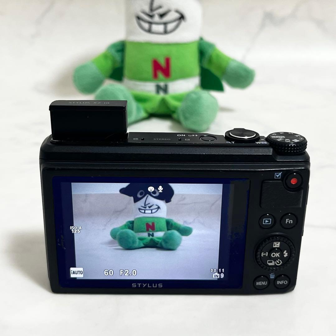OLYMPUS オリンパス STYLUS XZ-10 デジカメ 箱 付属品完品