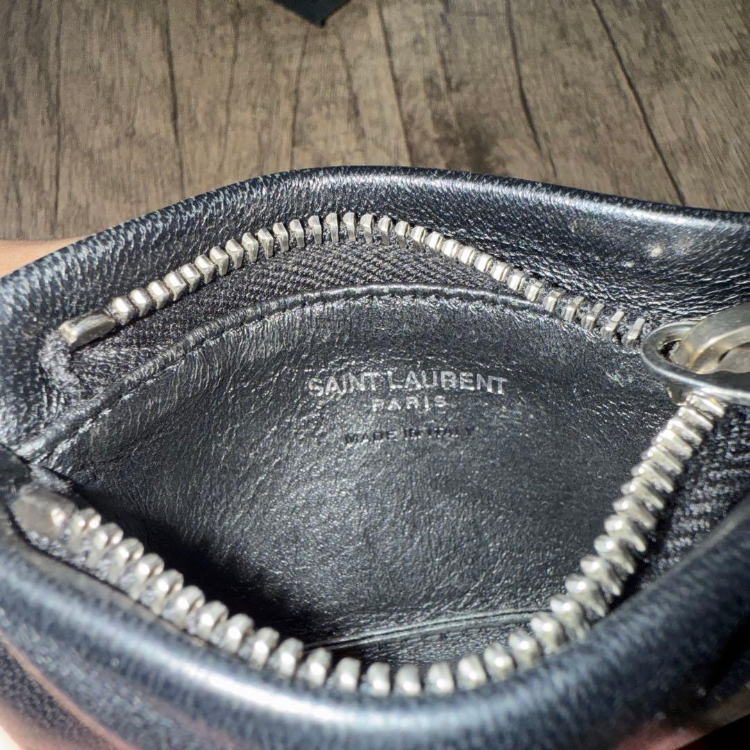 SAINT LAURENT ブラックケース