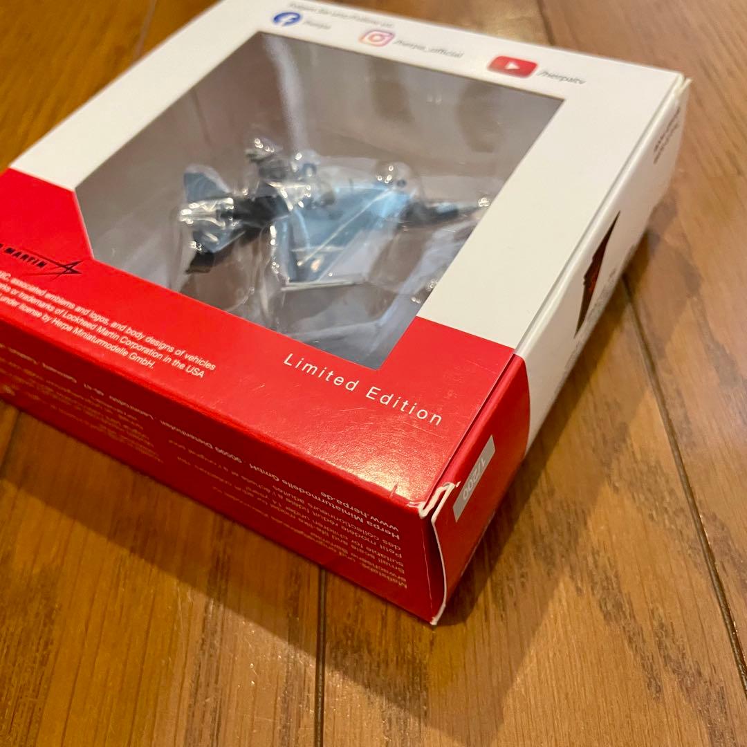 【未使用品】HERPA 1/200 F-16C AGGRESSOR WRAITH