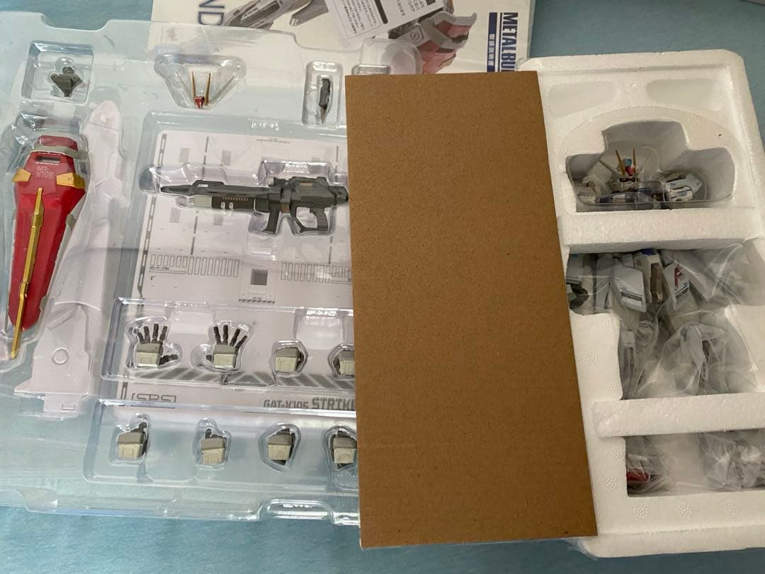 メタルビルドストライク10thエールソードランチャーセット