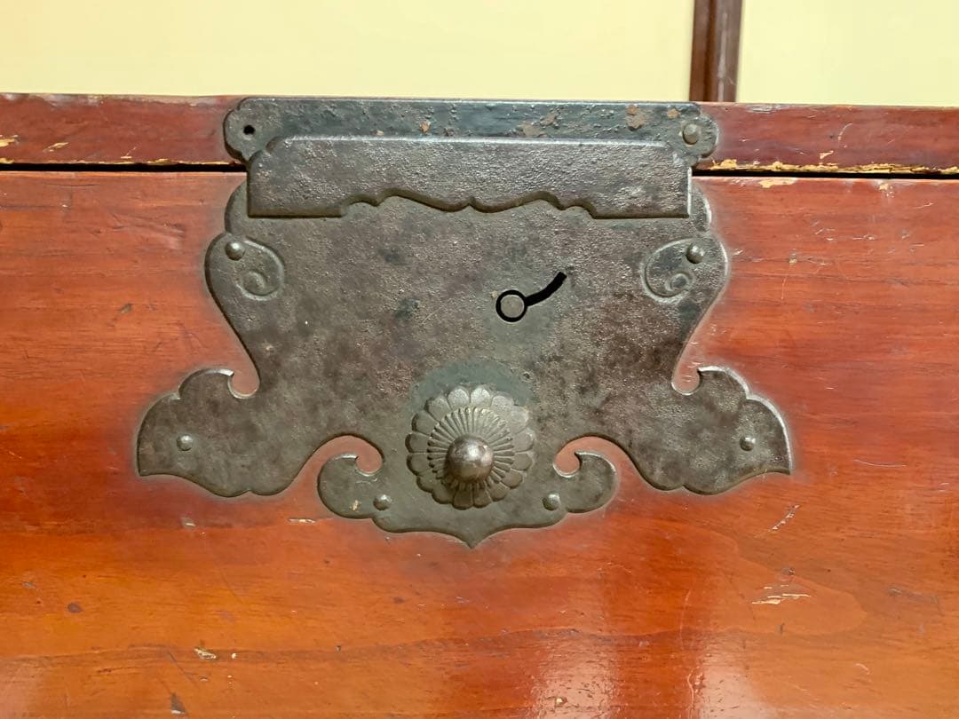 ☆【アンティーク】和箪笥 昭和レトロ 古タンス 桐箪笥 漆