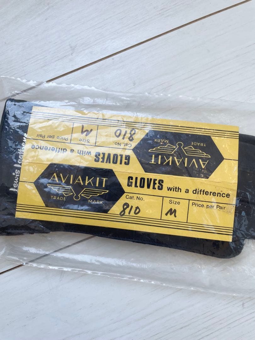 未使用 英国製 ルイスレザー グローブ ブラック 手袋 本革 黒