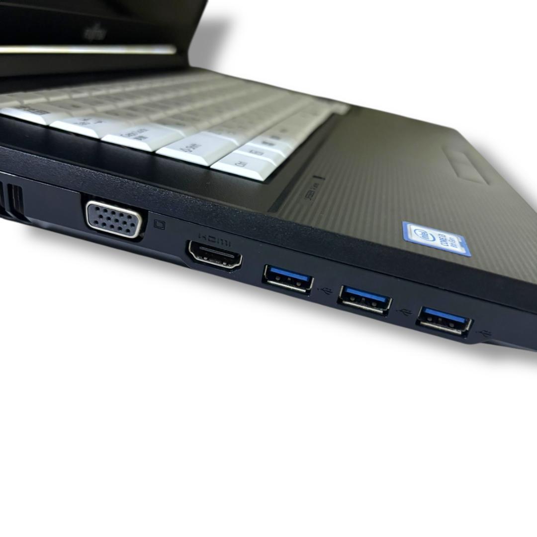 富士通 A579/B 第8世代 i3 メモリ8GB SSD512GB