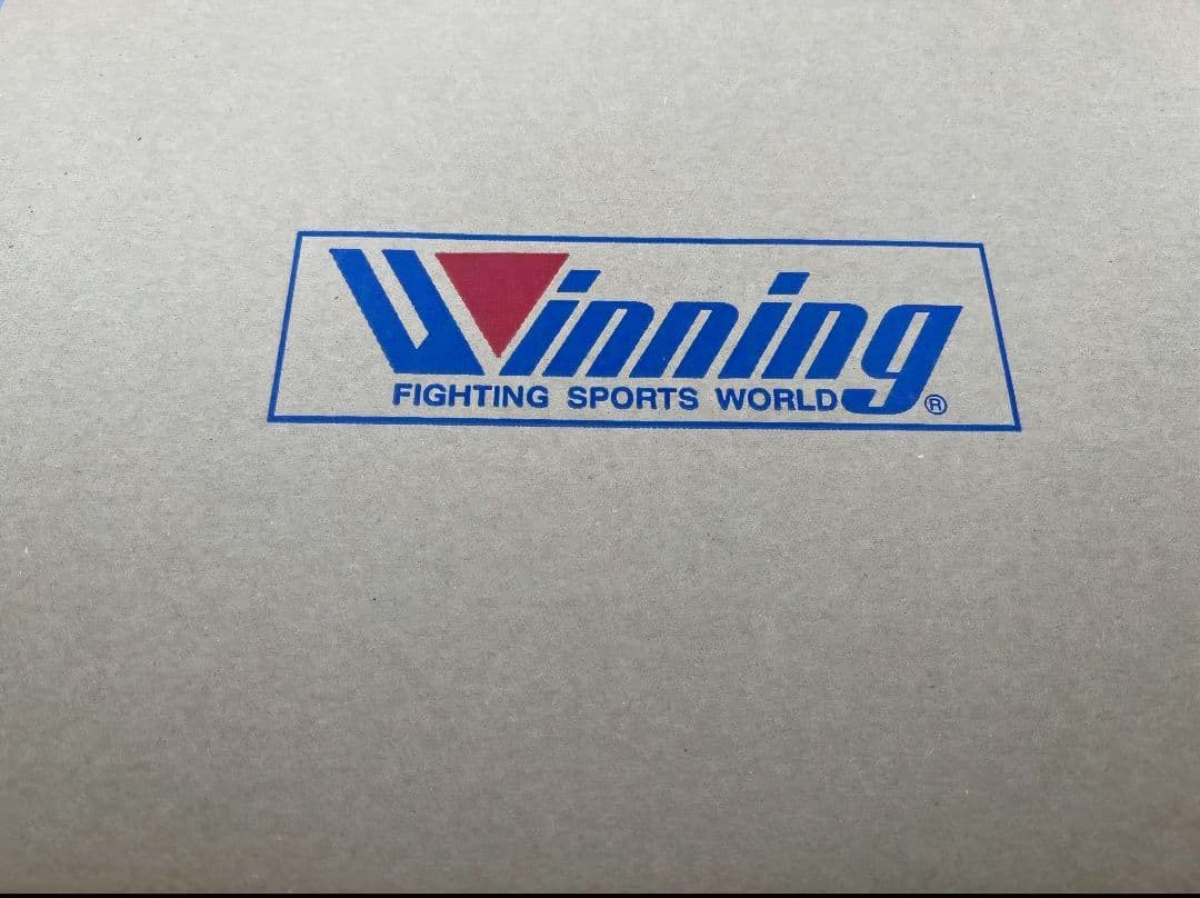 Winning グローブ 10オンス ブラック