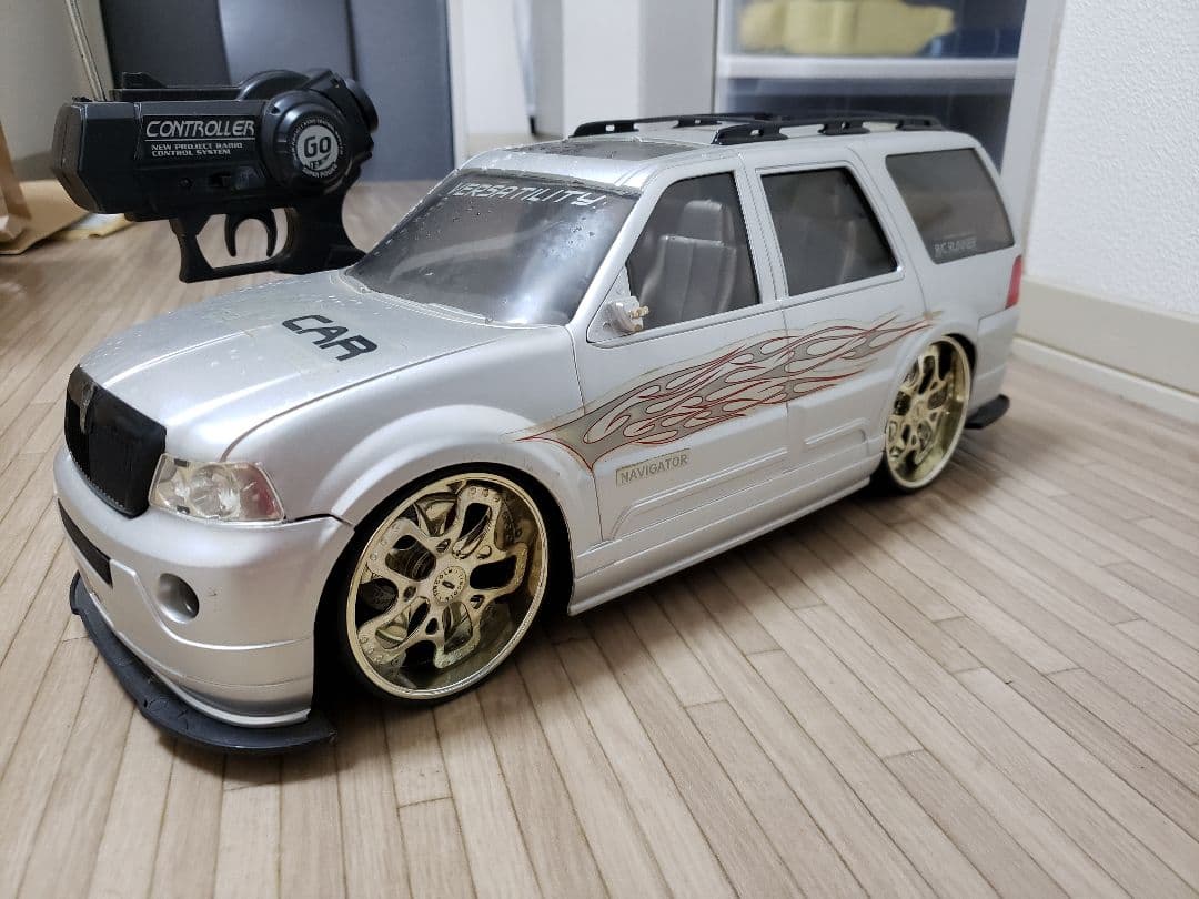 NP CAR リンカーン ナビゲーター LINCOLN NAVIGATOR
