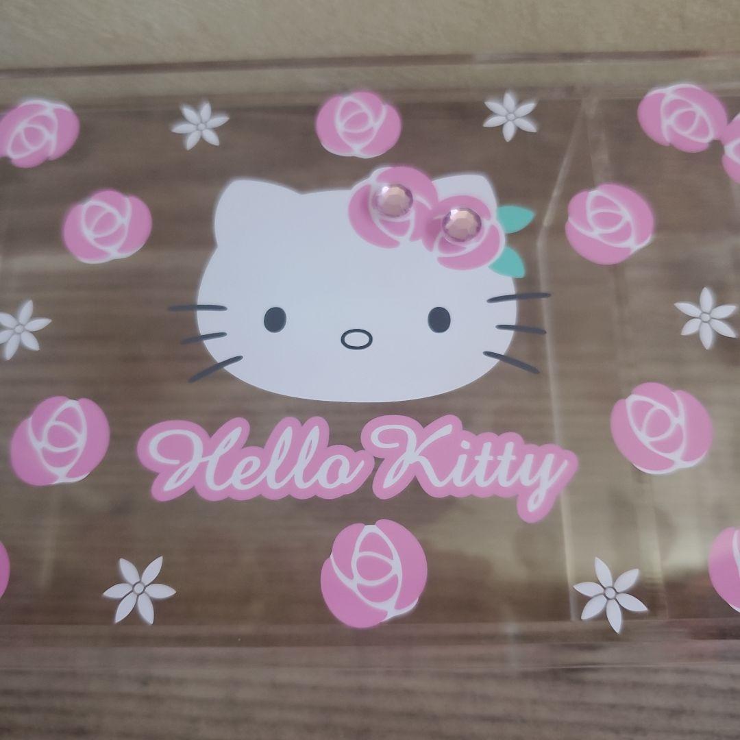 希少！　ハローキティ フタ付き収納ボックス　 コットン綿棒/アクセサリーケース