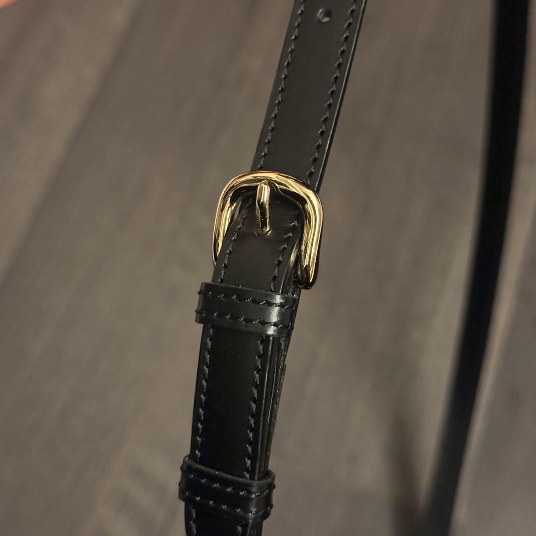 ミニマルショルダーバッグ \"チェルシー\"