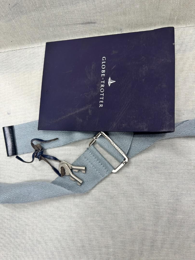 グローブトロッター　レザー　キャリーバッグ