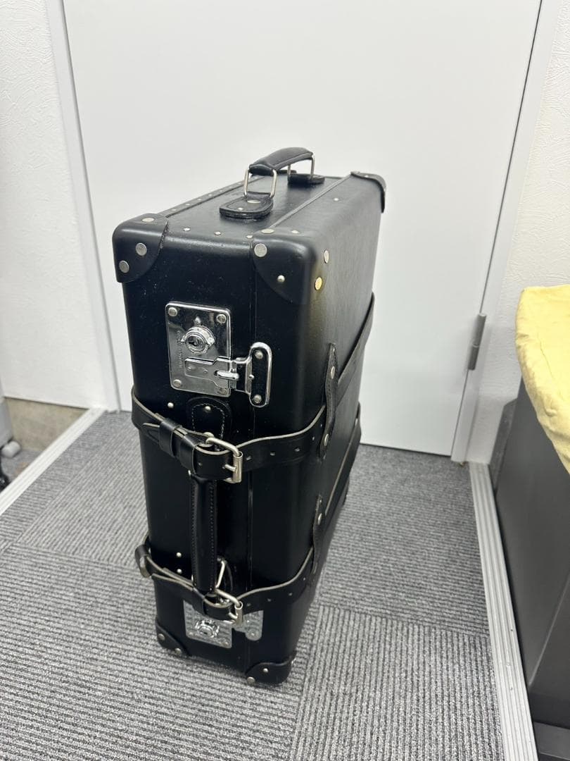 グローブトロッター　レザー　キャリーバッグ