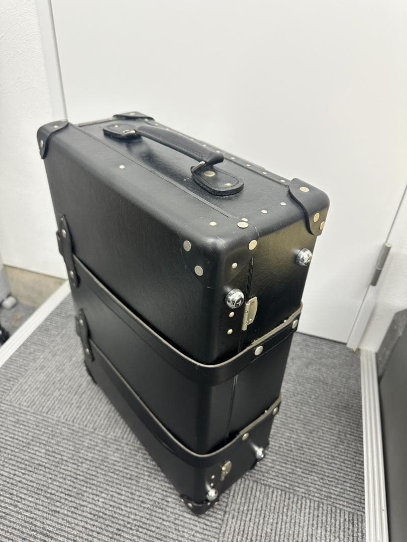 グローブトロッター　レザー　キャリーバッグ