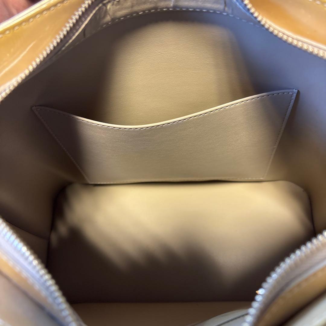 ルイビトン　エナメルバック(イエロー)