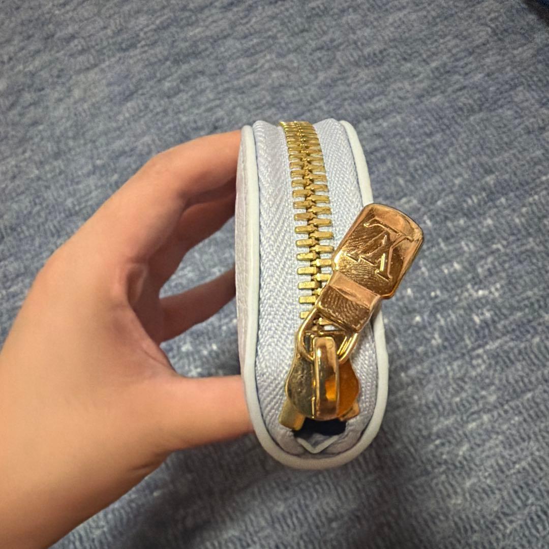 ルイヴィトン ペンケース 水色