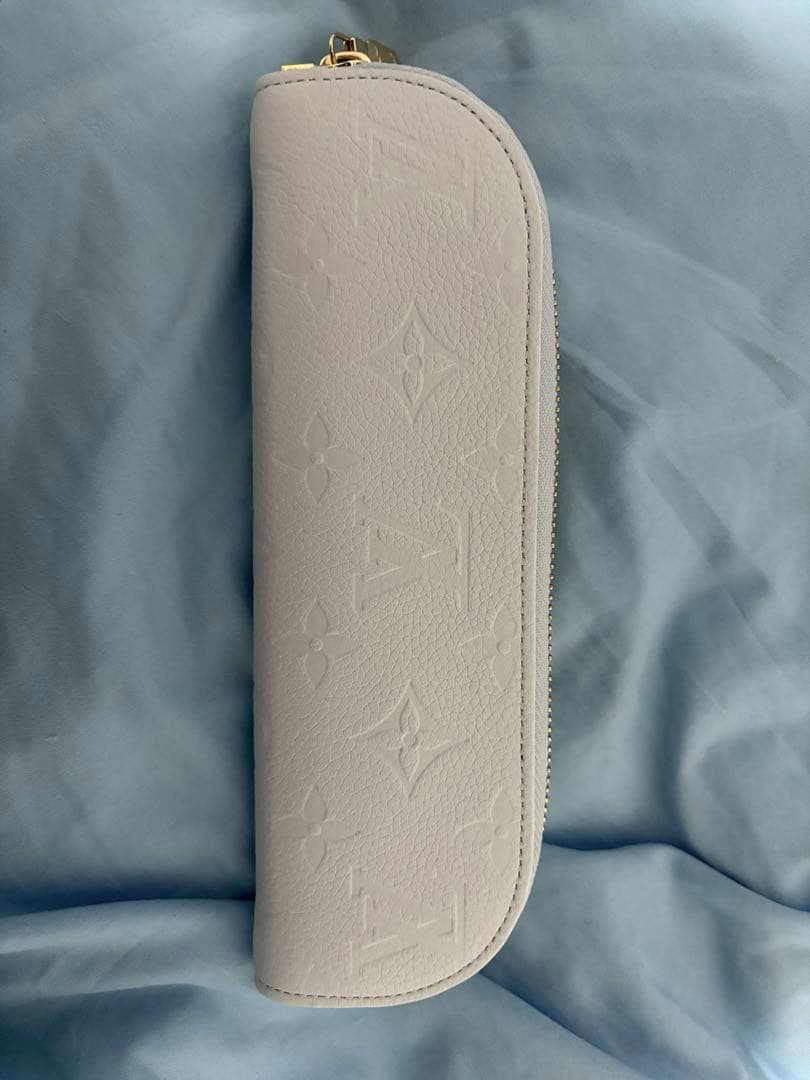 ルイヴィトン ペンケース 水色