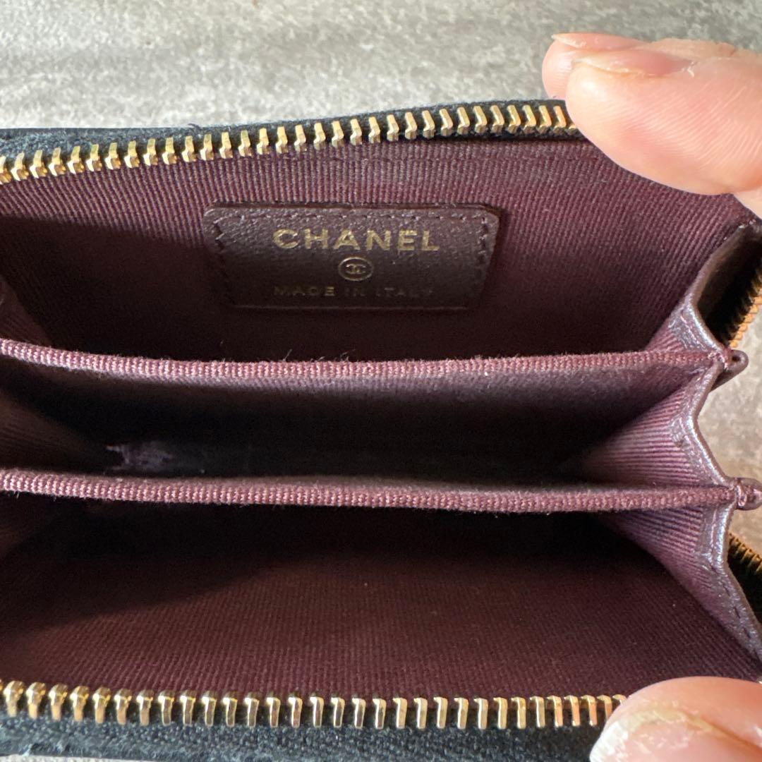 CHANEL クラシックジップパース　ラムスキン　ブラック　ゴールド金具