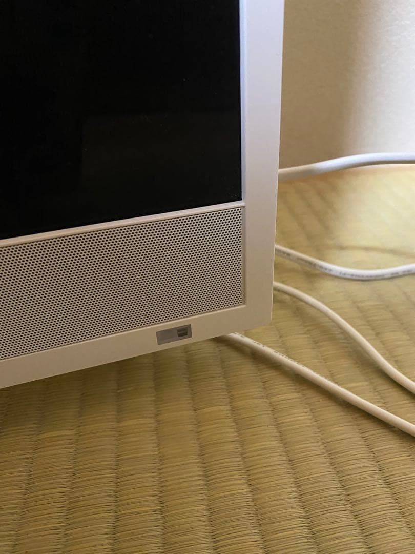 白フレーム TOSHIBA REGZA 4K液晶テレビ40インチ ♪