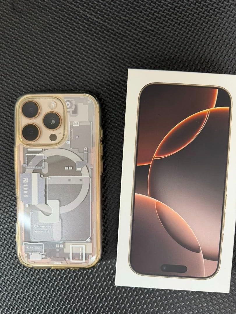 【美品】 iPhone 16 Pro　デザートチタニウム256GB 本体