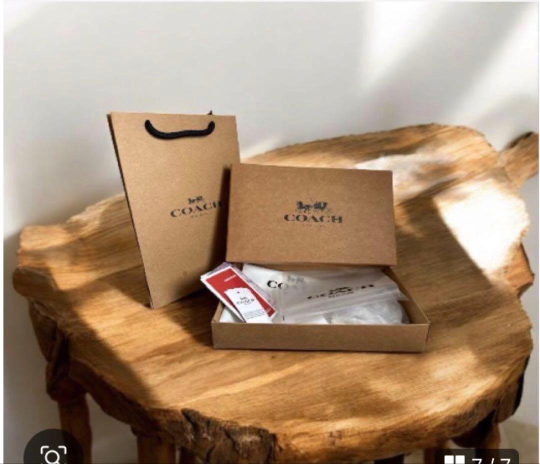 COACH 【新品】二つ折り財布 ピンク