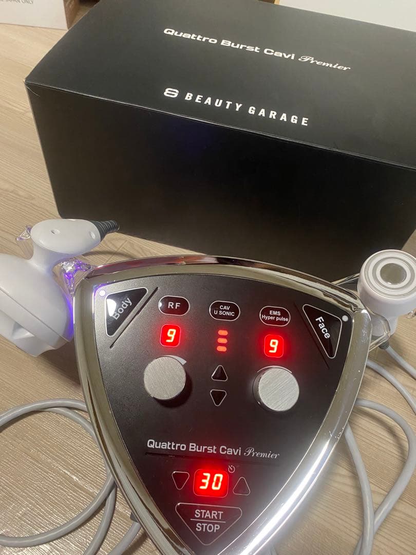 QuattroBurstCaviPremier クワトロバーストキャビプレミアム