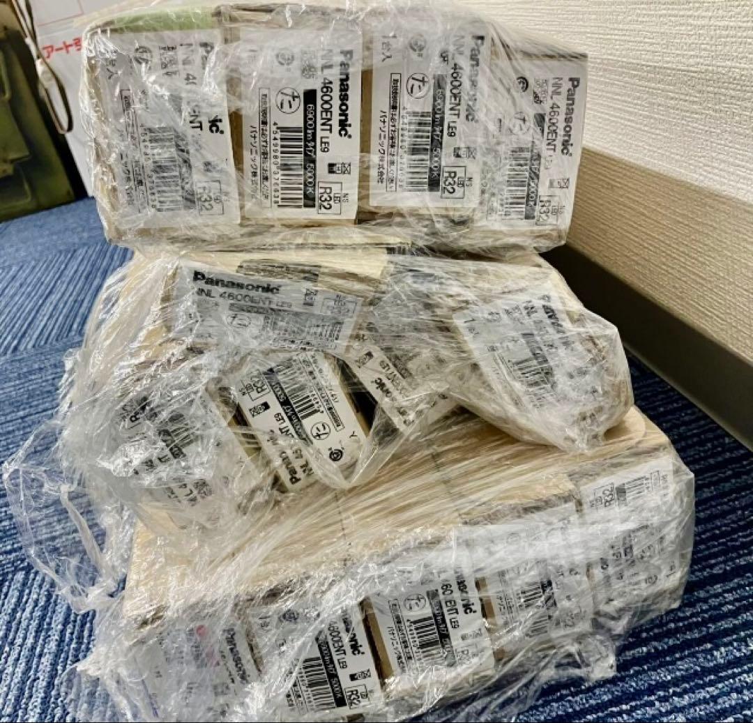 ◆Panasonic／LEDライトバー ／NNL4600ENT LE9／R32