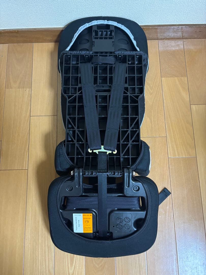 mii様【美品】チャイルドシート トラベルベストECプラス　手洗い日光消毒済み