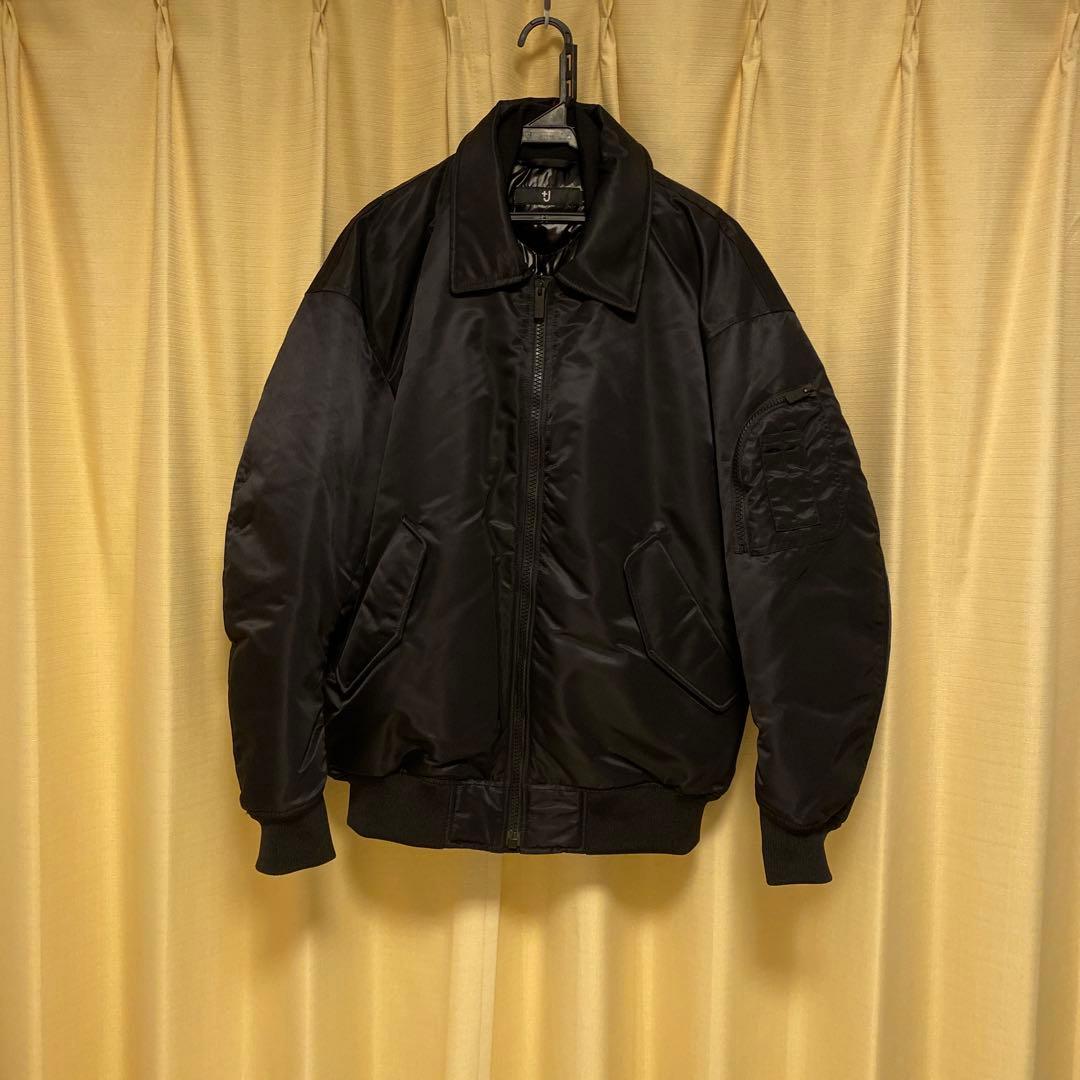 【廃盤品】ユニクロ ダウンオーバーサイズリブブルゾン