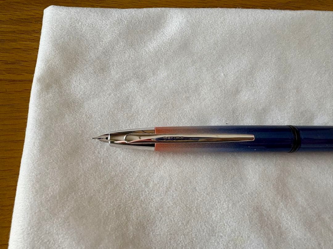 PILOT パイロット 万年筆 キャップレスデシモ 20th限定モデル 字幅F