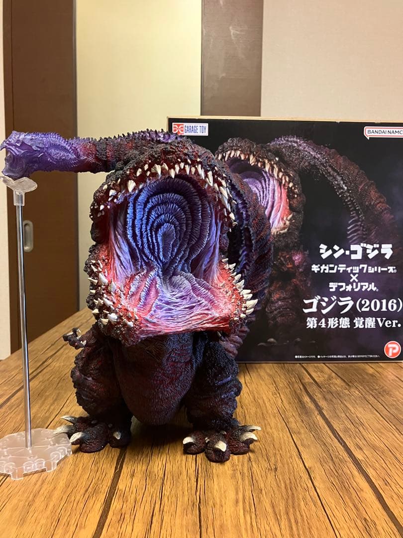 rue ギガンティックデフォリアルゴジラ(2016) 覚醒フィギュア