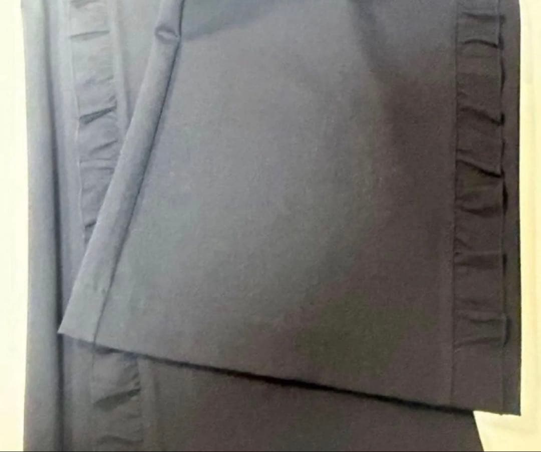 2025AWスーパービューティーフリルデザインポンチ素材パンツ44