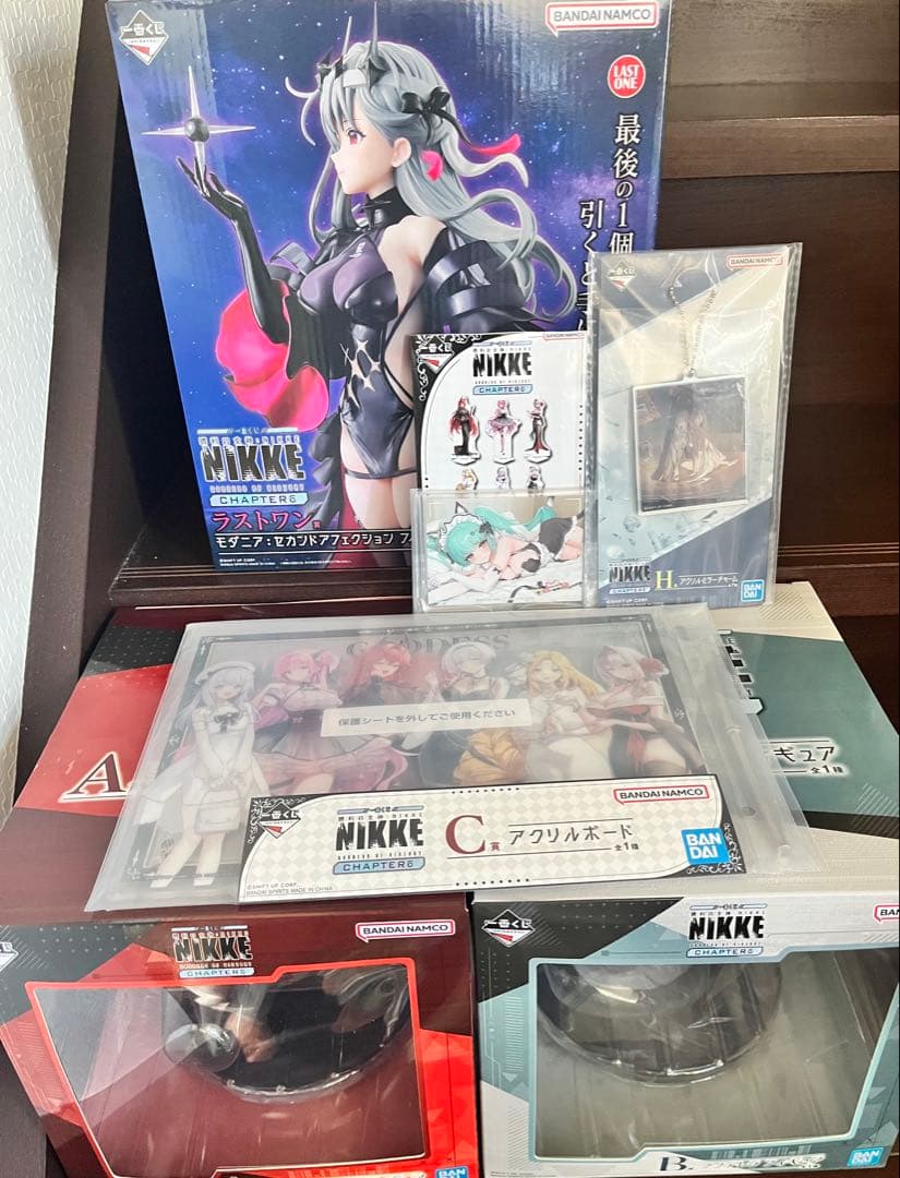 一番くじ　NIKKE ニケ　A賞　B賞　C賞　ラストワン　フィギュア　おまけ2点