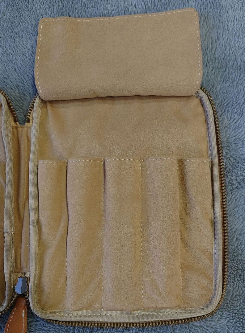 &Lieba アンドリーベ 文具ポーチ 栃木レザー