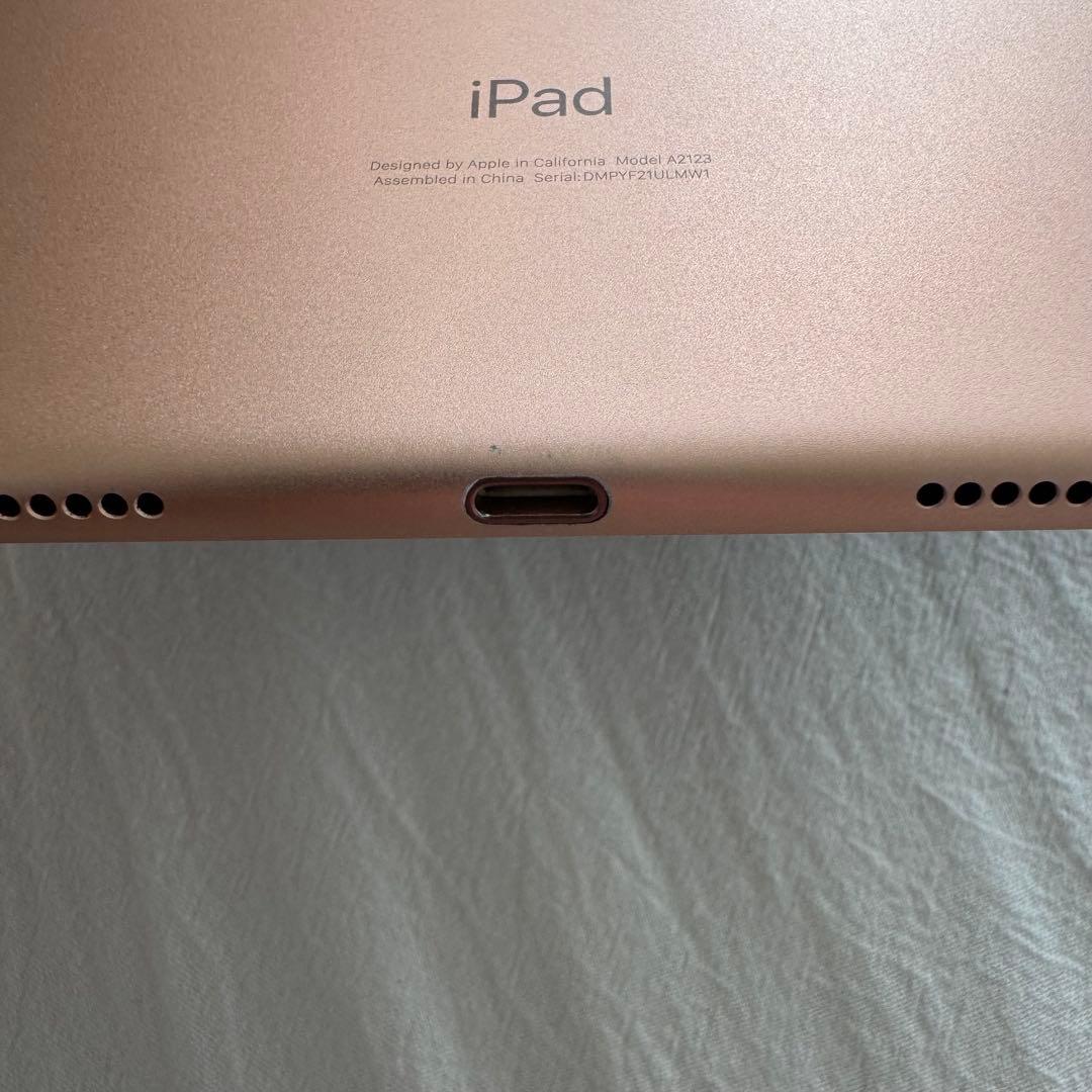 iPad Air 第3世代 64GB WiFi+Cellular ゴールド 本体