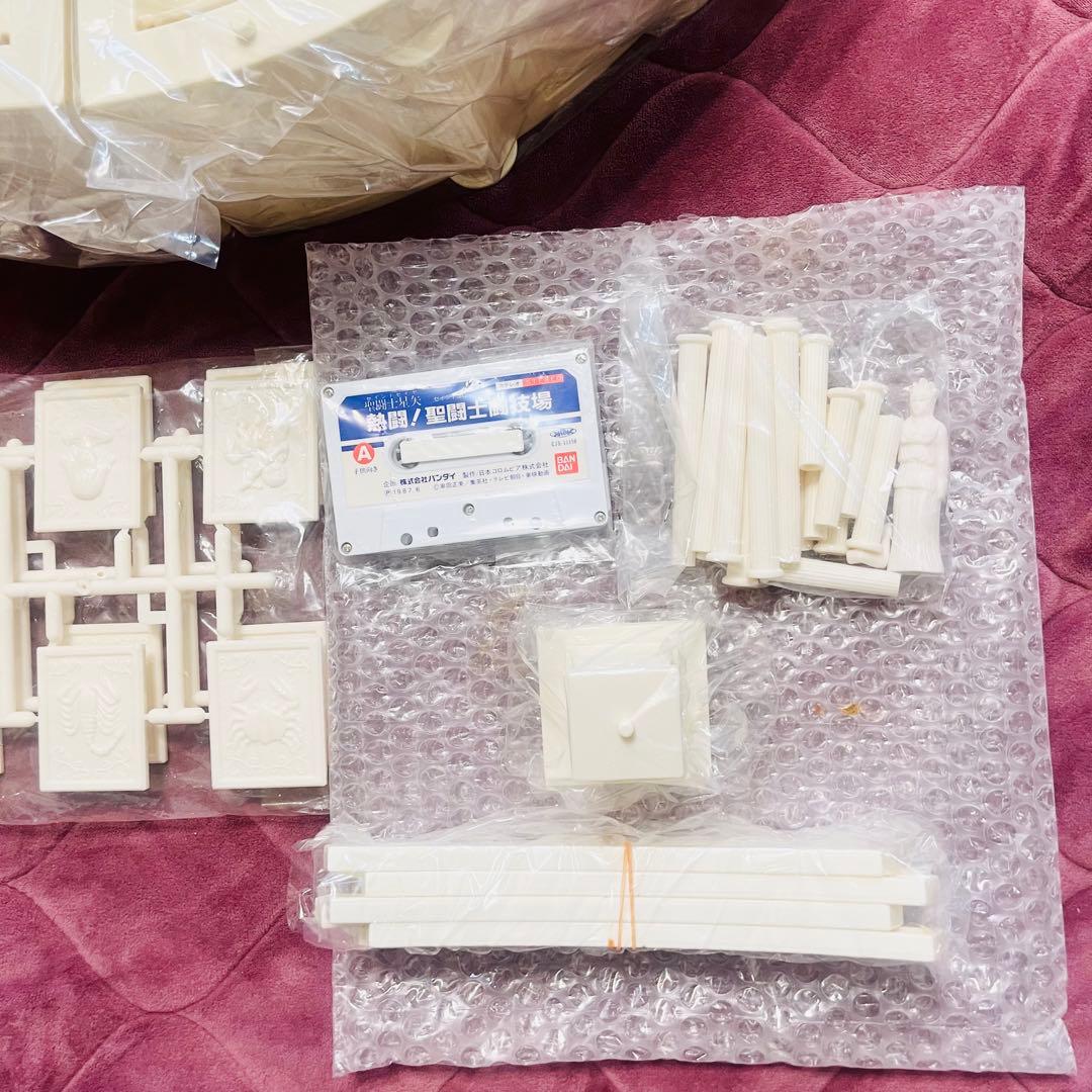 聖闘士星矢　聖衣大系　聖闘士闘技場（セイントコロッセオ）　未使用品