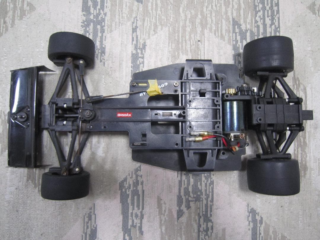 1/10 京商 フェラーリ ラジコンカー