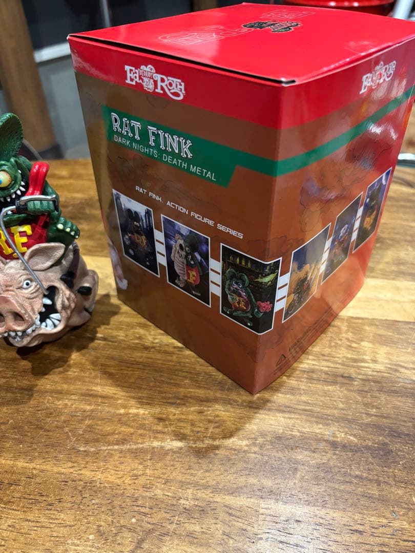 ラットフィンク フィギュア 豚乗り