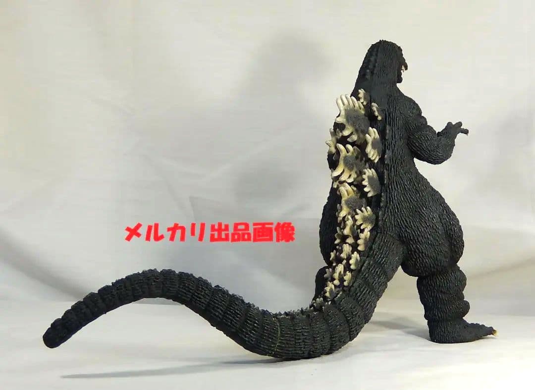 ゴジラ　レジンキット塗装済完成品