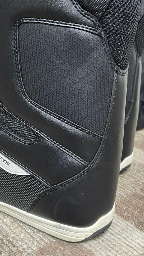 【LASTARTS】ブラック スノーボードブーツ 28.5~29 cm