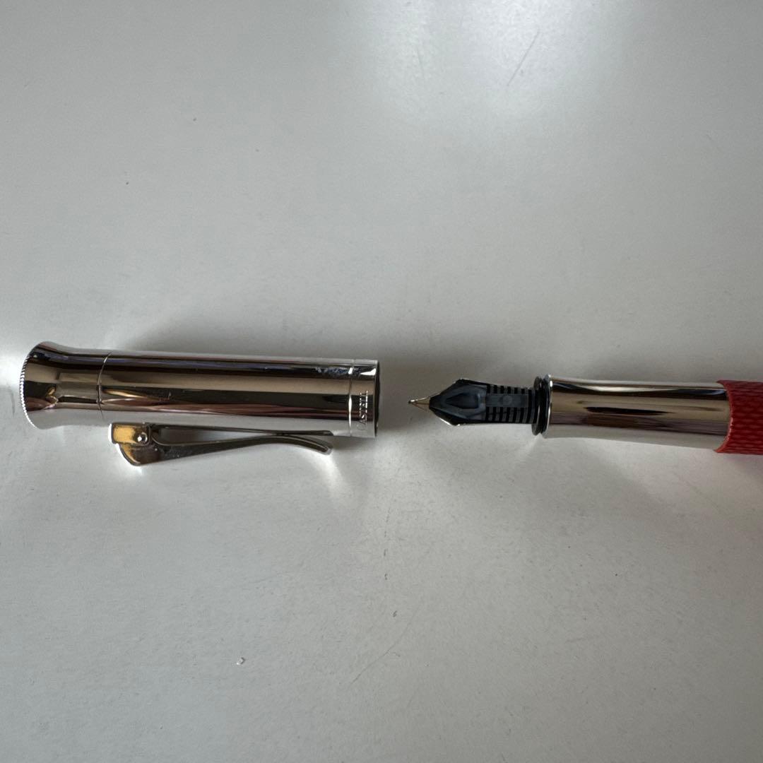 ファーバーカステル 伯爵コレクション 万年筆ローラー•ボールペン ギロシェ旧ロゴ