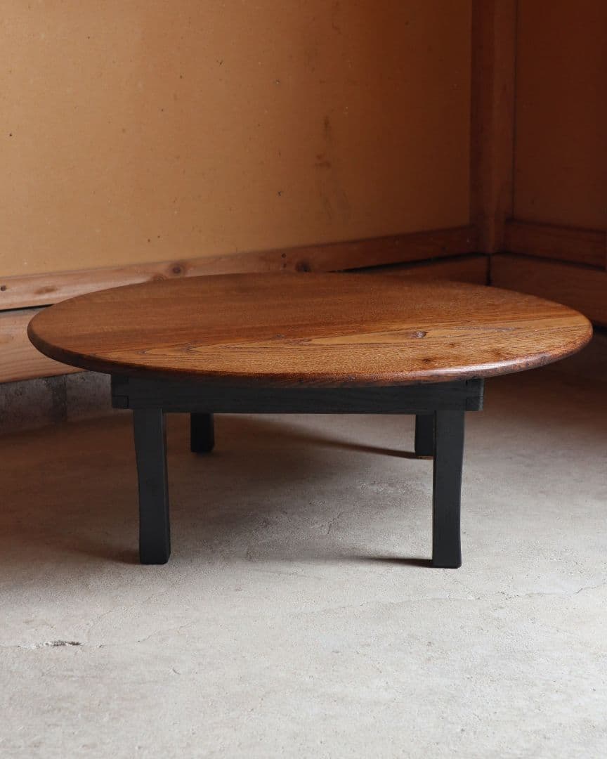 最終値下げ　キハダ材の小ぶりな丸ちゃぶ台　古道具 古家具 ローテーブル