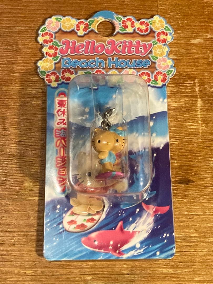 HELLO KITTY ハローキティ キティちゃん 日焼け ハワイ グアム