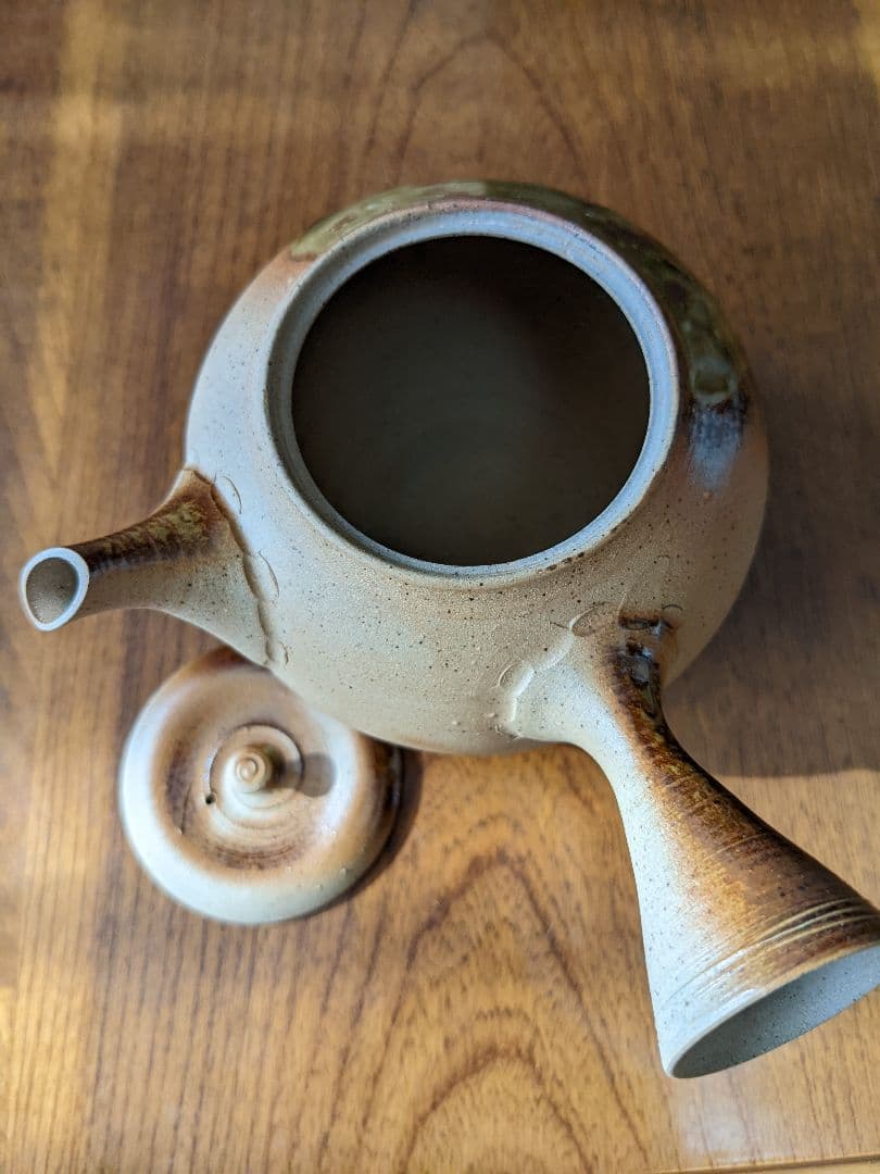 常滑市無形文化財保持者小西洋平氏作急須