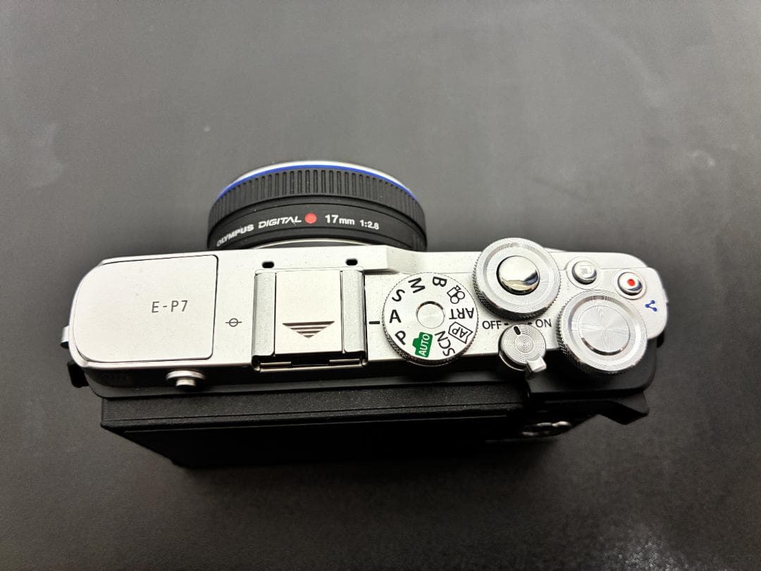 【使用数か月】OLYMPUS PEN E-P7 EZ ボディ+レンズ