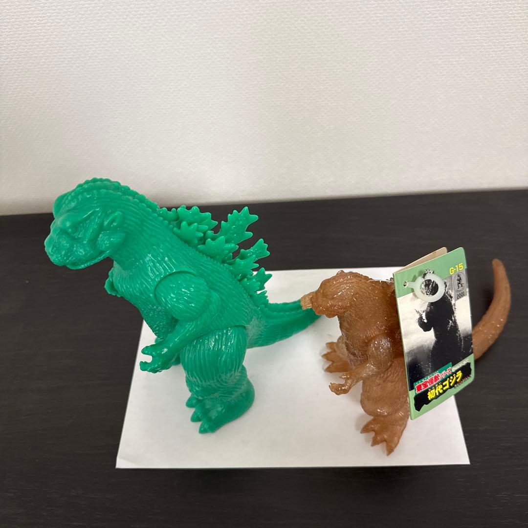 コ*店様 US TOYS マーミット　バンダイ　ゴジラ　1954 2体セット